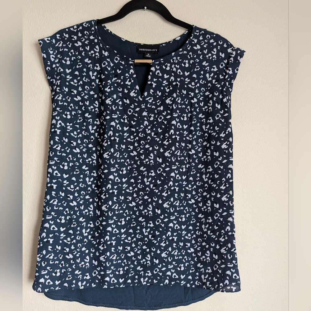 Fortune and Ivy Navy Patterned Blouse Size M